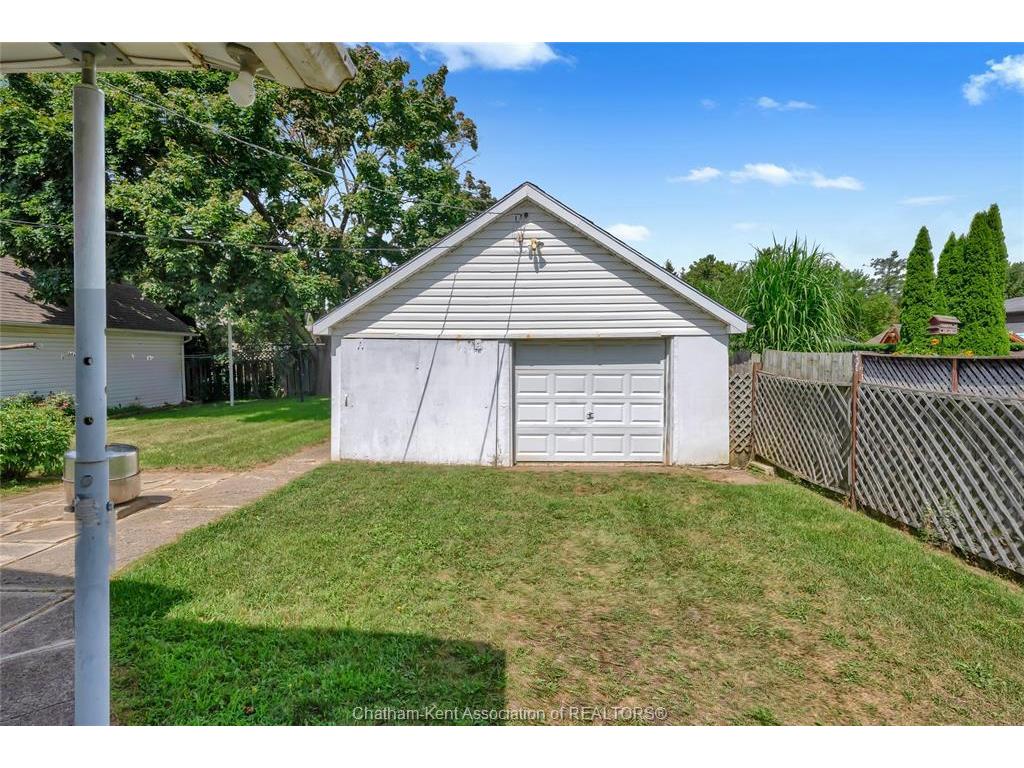 









15


Oxley

Drive,
Chatham,




ON
N7L 2K5

