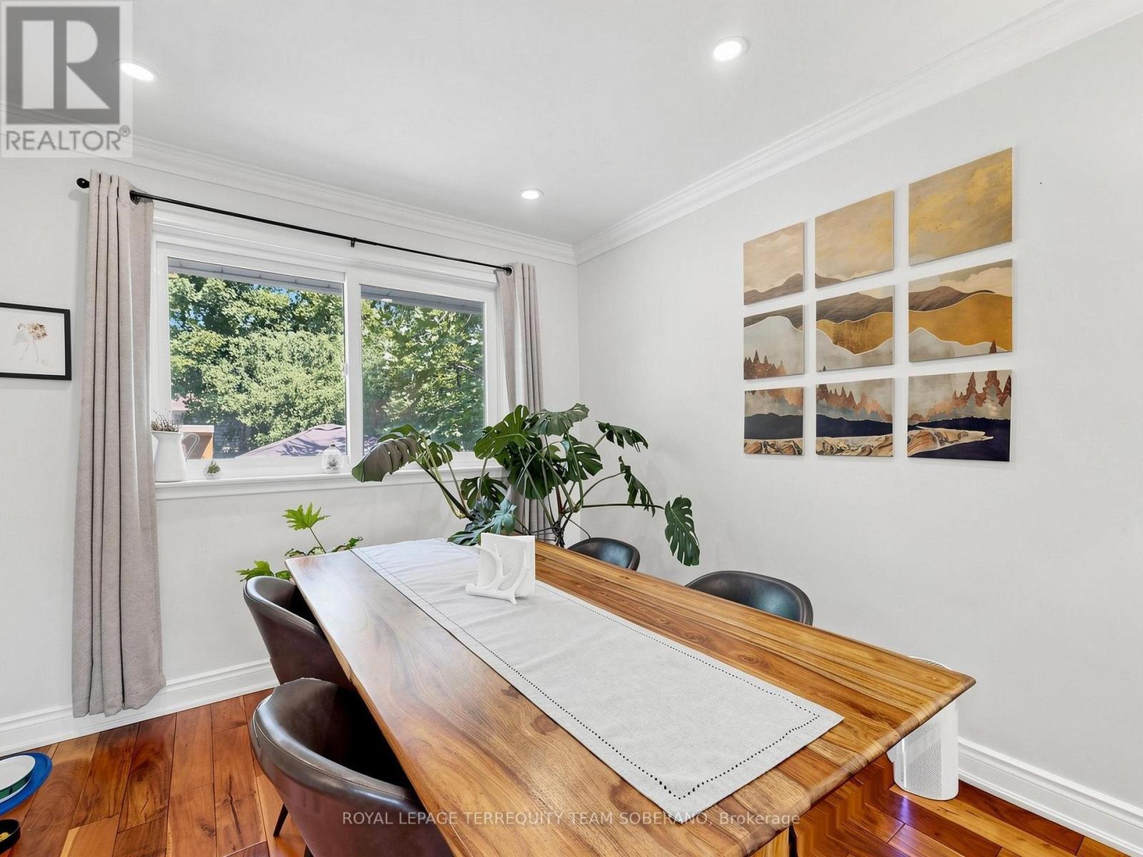 












64 CLEARBROOKE CIRCLE

,
Toronto,




Ontario
M9W2E5

