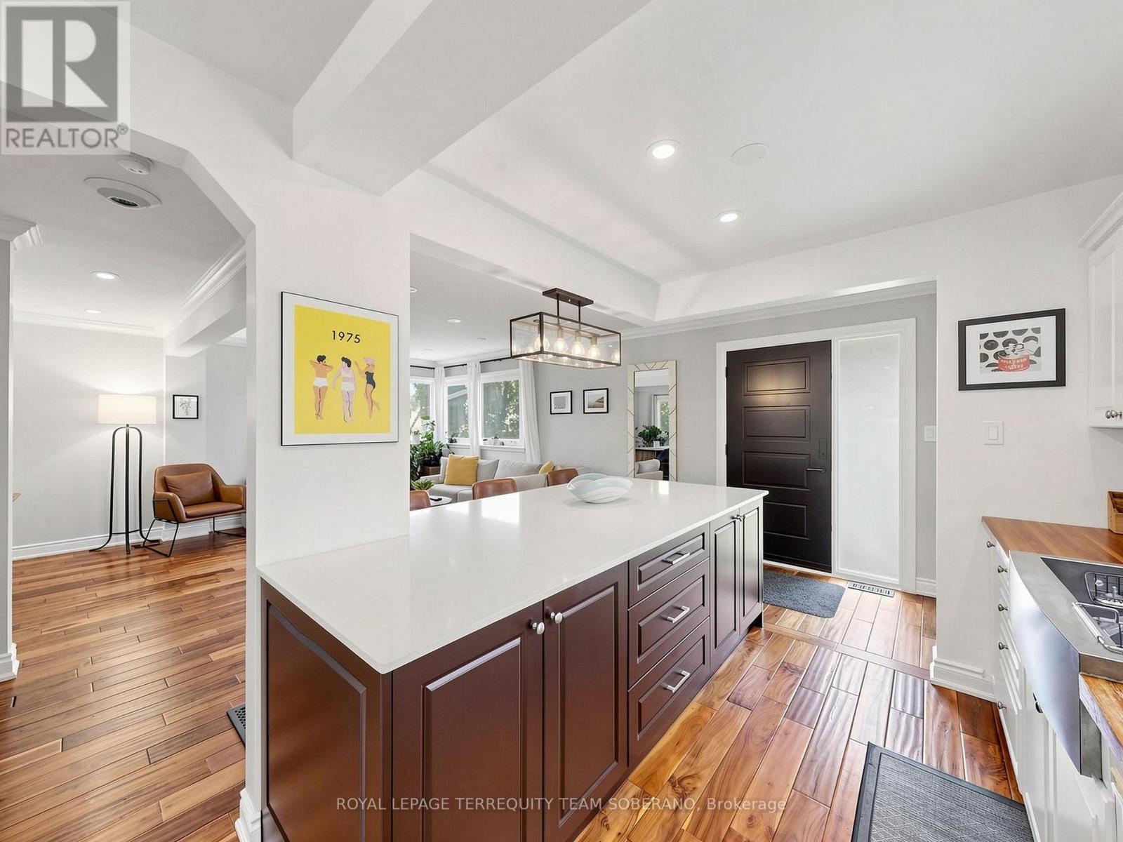 












64 CLEARBROOKE CIRCLE

,
Toronto,




Ontario
M9W2E5

