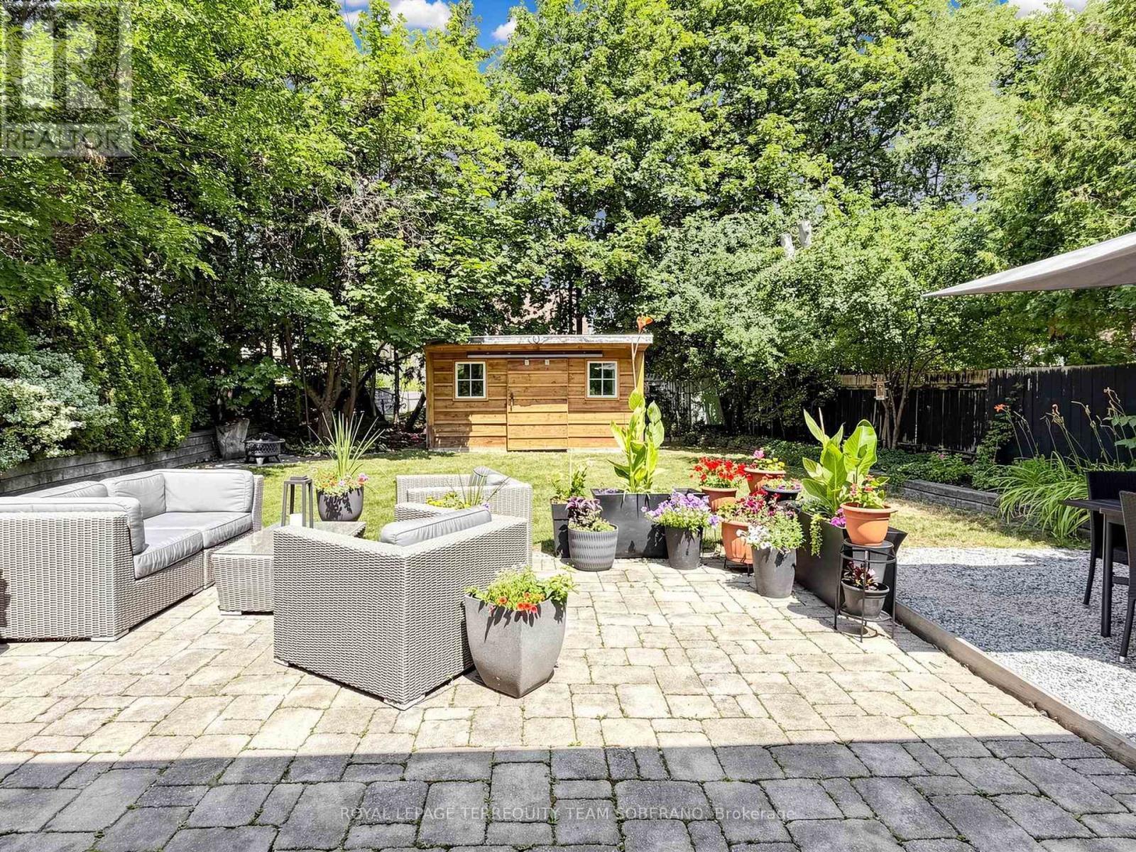 












64 CLEARBROOKE CIRCLE

,
Toronto,




Ontario
M9W2E5

