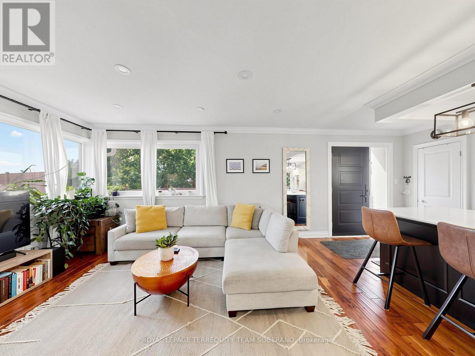 












64 CLEARBROOKE CIRCLE

,
Toronto,




Ontario
M9W2E5

