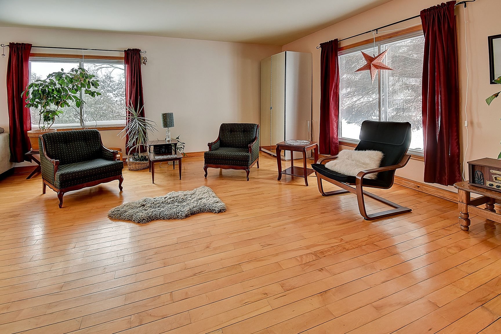 









54


Ch. du Bord-de-l'Eau

,
Laval (Sainte-Dorothée),




QC
H7X1S6

