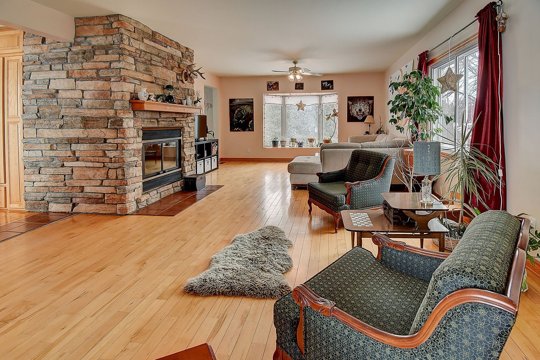 









54


Ch. du Bord-de-l'Eau

,
Laval (Sainte-Dorothée),




QC
H7X1S6

