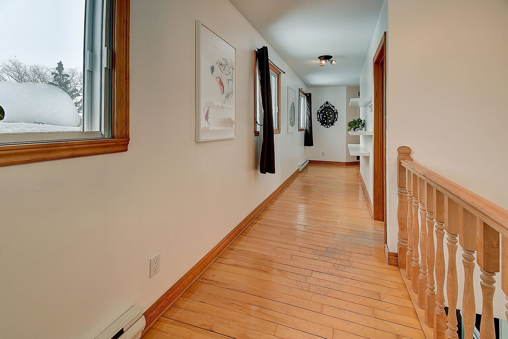 









54


Ch. du Bord-de-l'Eau

,
Laval (Sainte-Dorothée),




QC
H7X1S6

