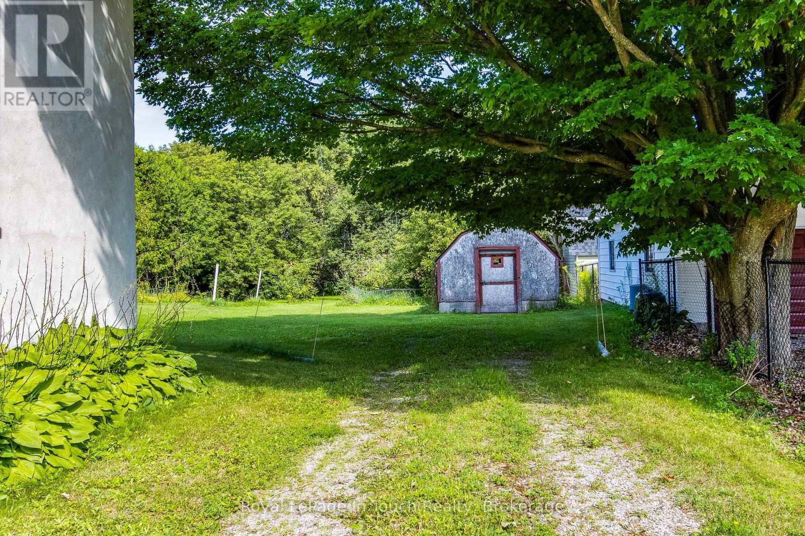 












328 LAFONTAINE ROAD W

,
Tiny (Lafontaine),




Ontario
L9M0H1

