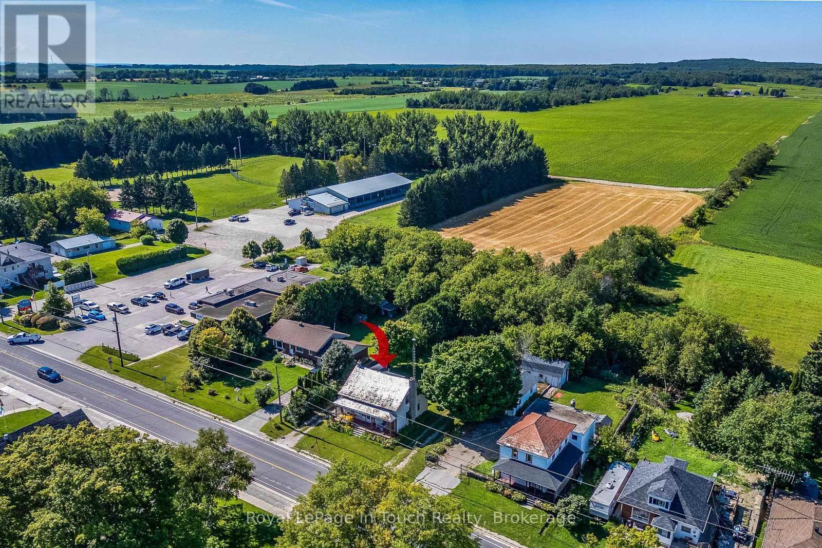 












328 LAFONTAINE ROAD W

,
Tiny (Lafontaine),




Ontario
L9M0H1

