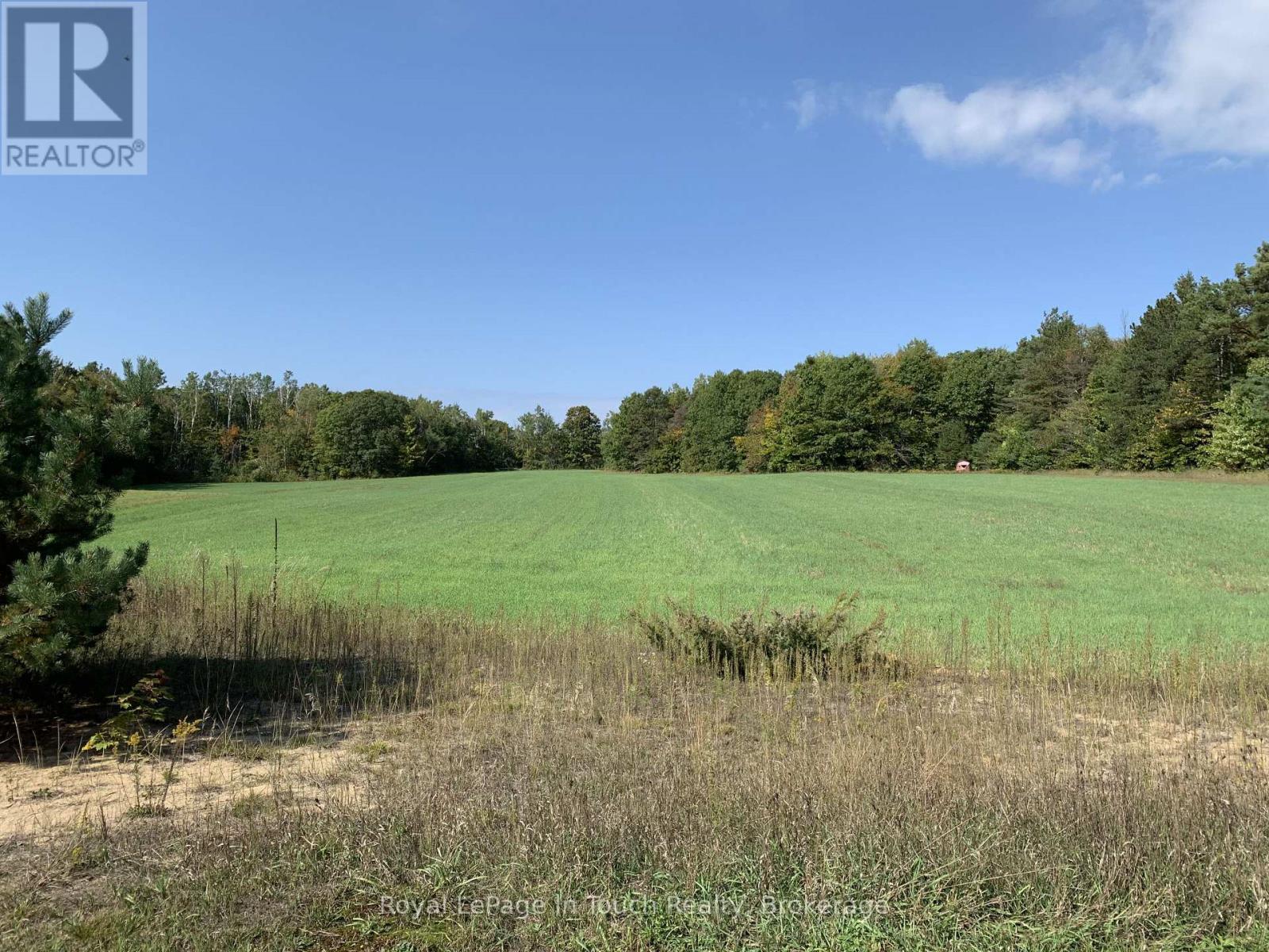 












594 COUNTY ROAD 6 ROAD N

,
Tiny,







Ontario
L0L2J0

