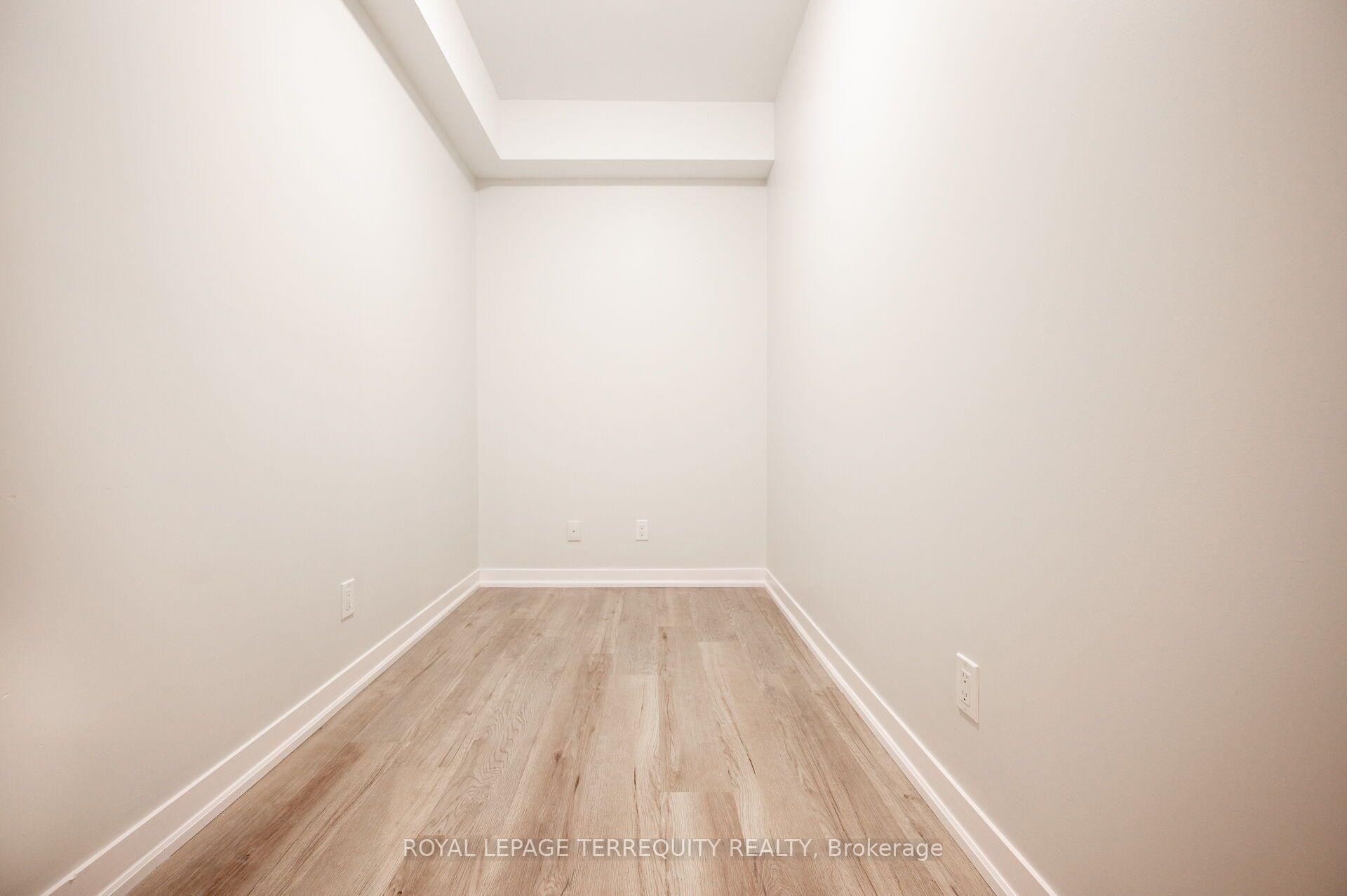 









1787


St Clair

Avenue West, 804,
Toronto,




ON
M6N 0B7

