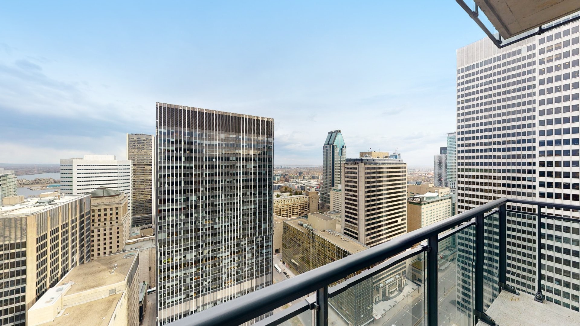 









1188


Av. Union

, 3804,
Montréal (Ville-Marie),




QC
H3B0E5

