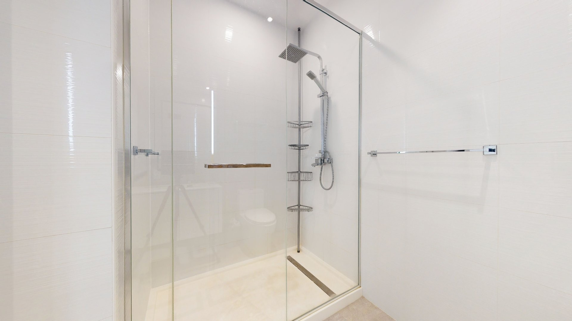 









1188


Av. Union

, 3804,
Montréal (Ville-Marie),




QC
H3B0E5

