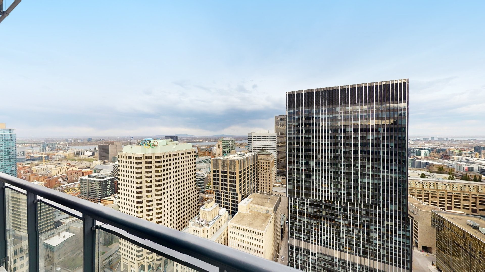 









1188


Av. Union

, 3804,
Montréal (Ville-Marie),




QC
H3B0E5

