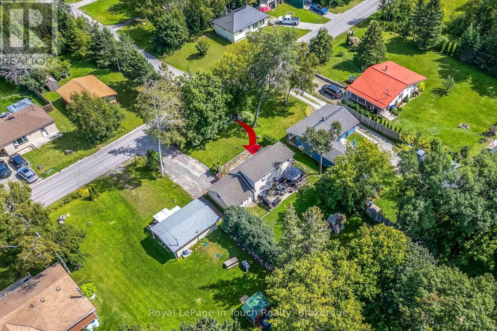 












198 LIMESTONE ROAD

,
Tay,




Ontario
L0K1R0

