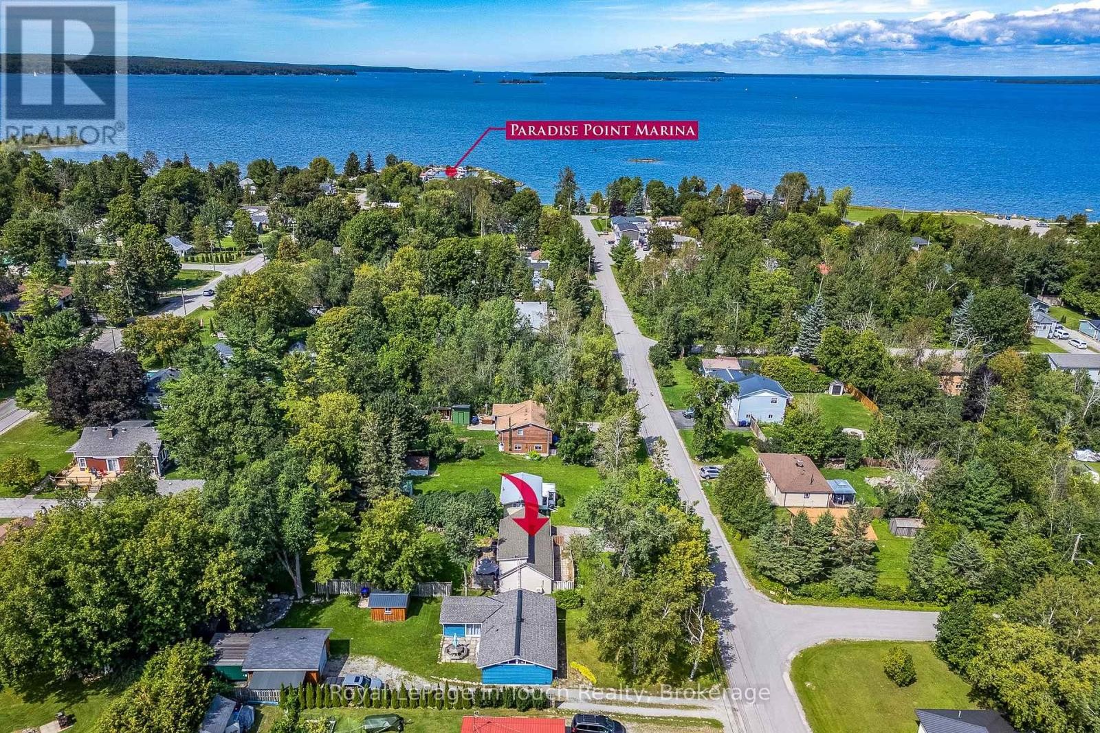












198 LIMESTONE ROAD

,
Tay,




Ontario
L0K1R0

