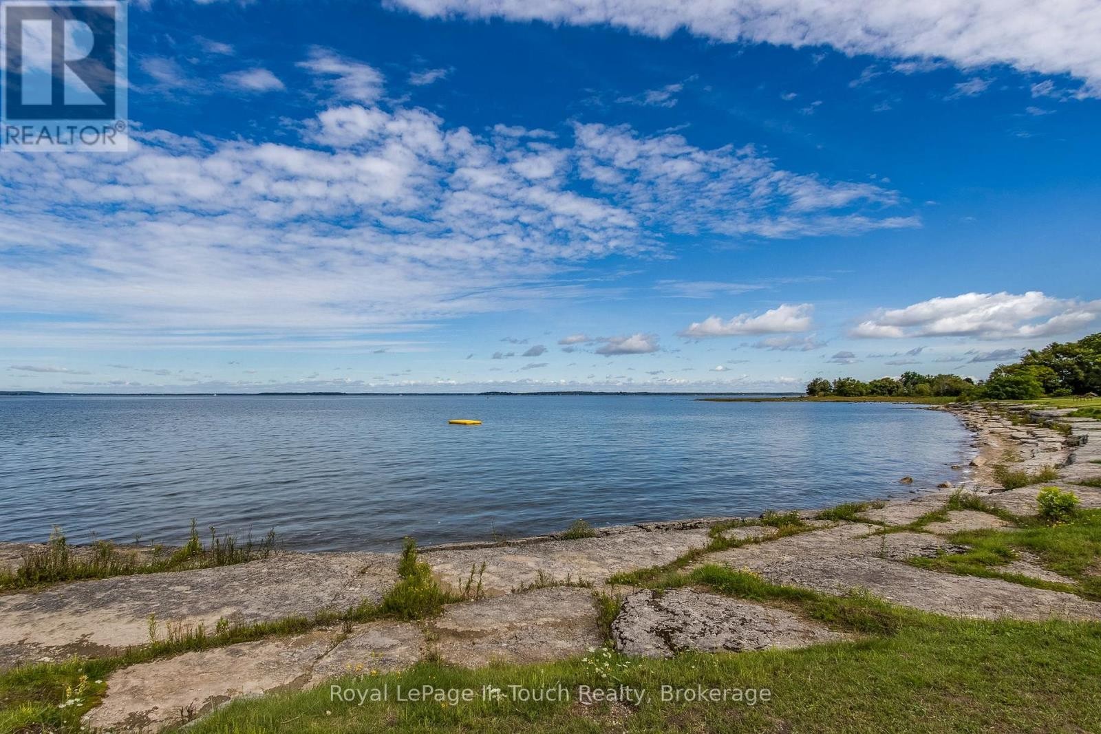 












198 LIMESTONE ROAD

,
Tay,




Ontario
L0K1R0

