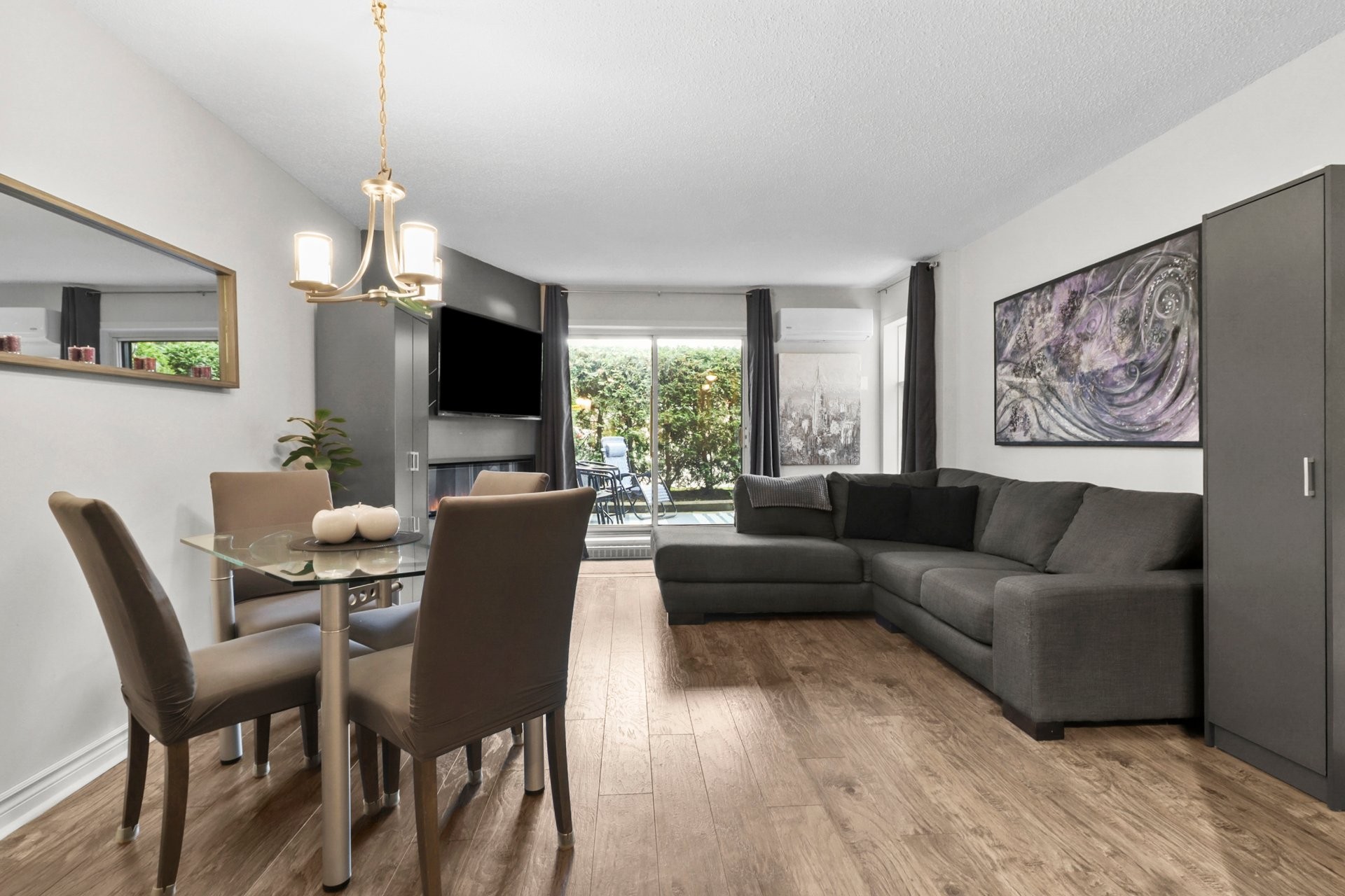 









700


Mtée Montrougeau

, 104,
Laval (Fabreville),




QC
H7P5L1

