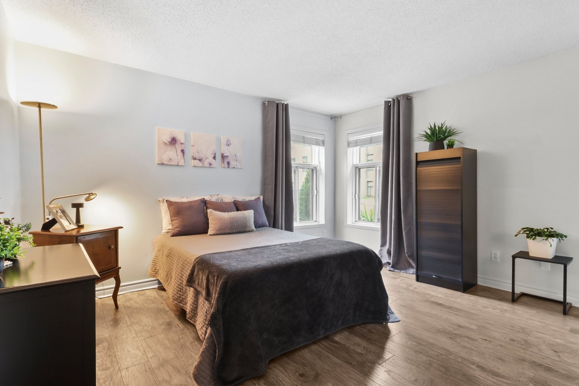









700


Mtée Montrougeau

, 104,
Laval (Fabreville),




QC
H7P5L1

