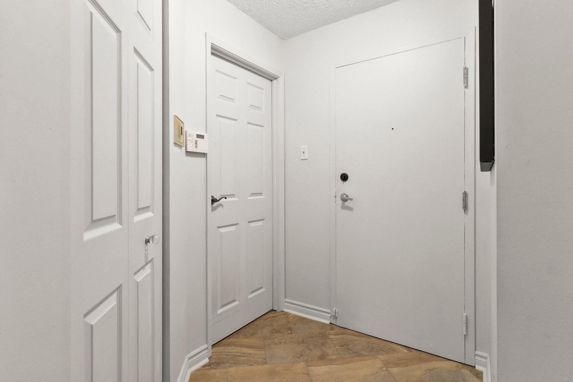 









700


Mtée Montrougeau

, 104,
Laval (Fabreville),




QC
H7P5L1

