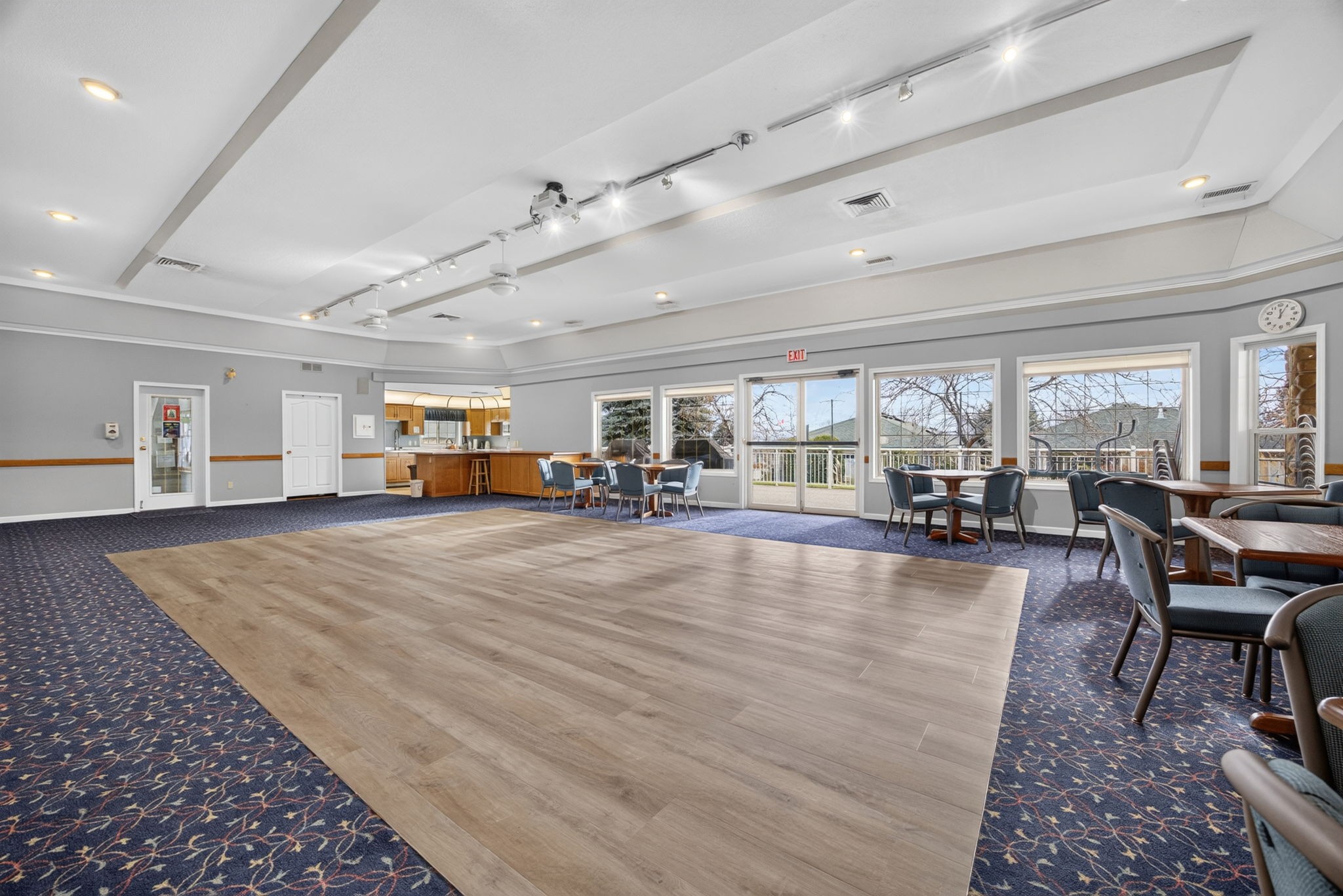 









2330


Butt

Road, 26,
Westbank,




BC
V4T 2L3

