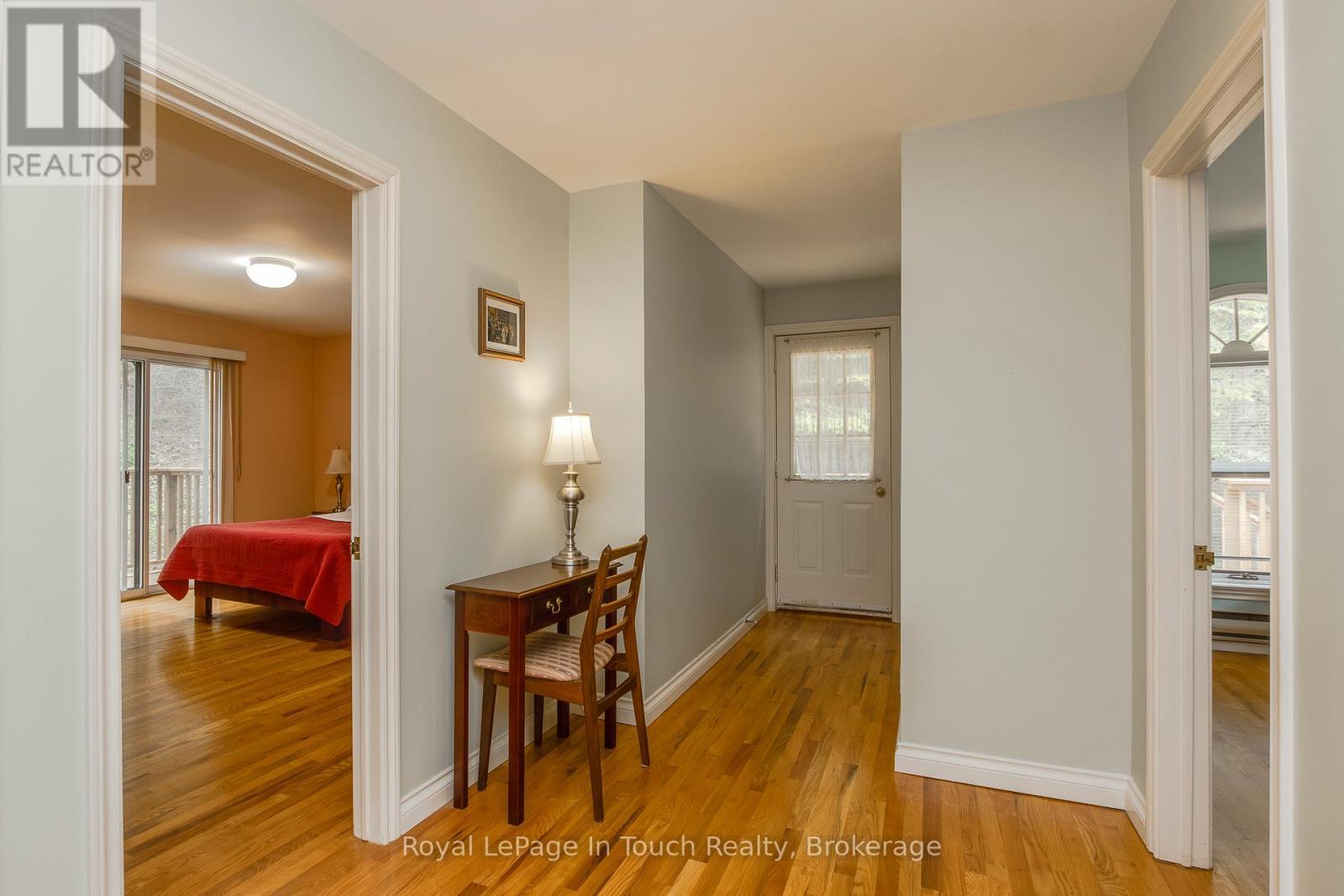 












487 TINY BEACHES ROAD S

,
Tiny,




Ontario
L0L2T0

