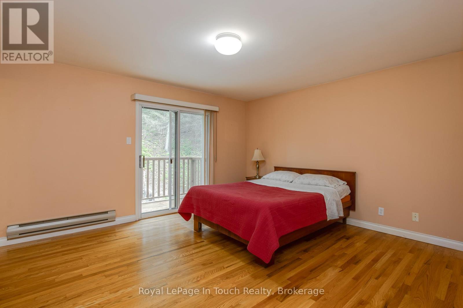 












487 TINY BEACHES ROAD S

,
Tiny,




Ontario
L0L2T0

