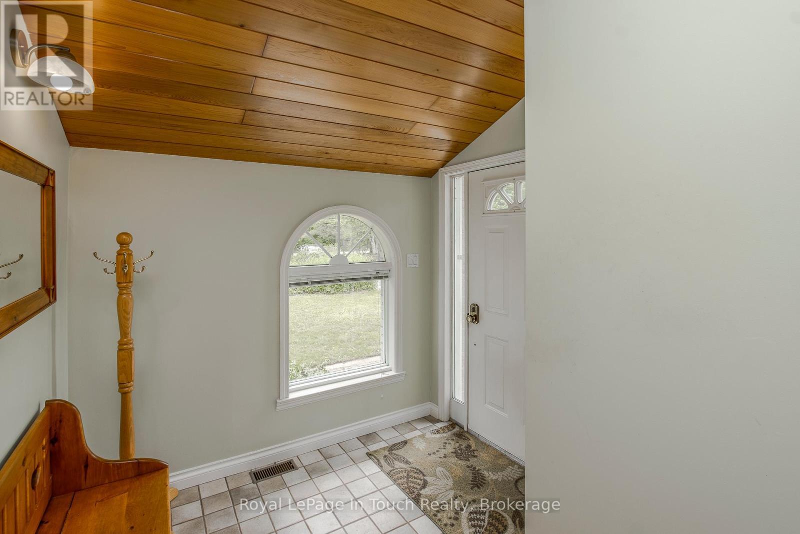 












487 TINY BEACHES ROAD S

,
Tiny,




Ontario
L0L2T0

