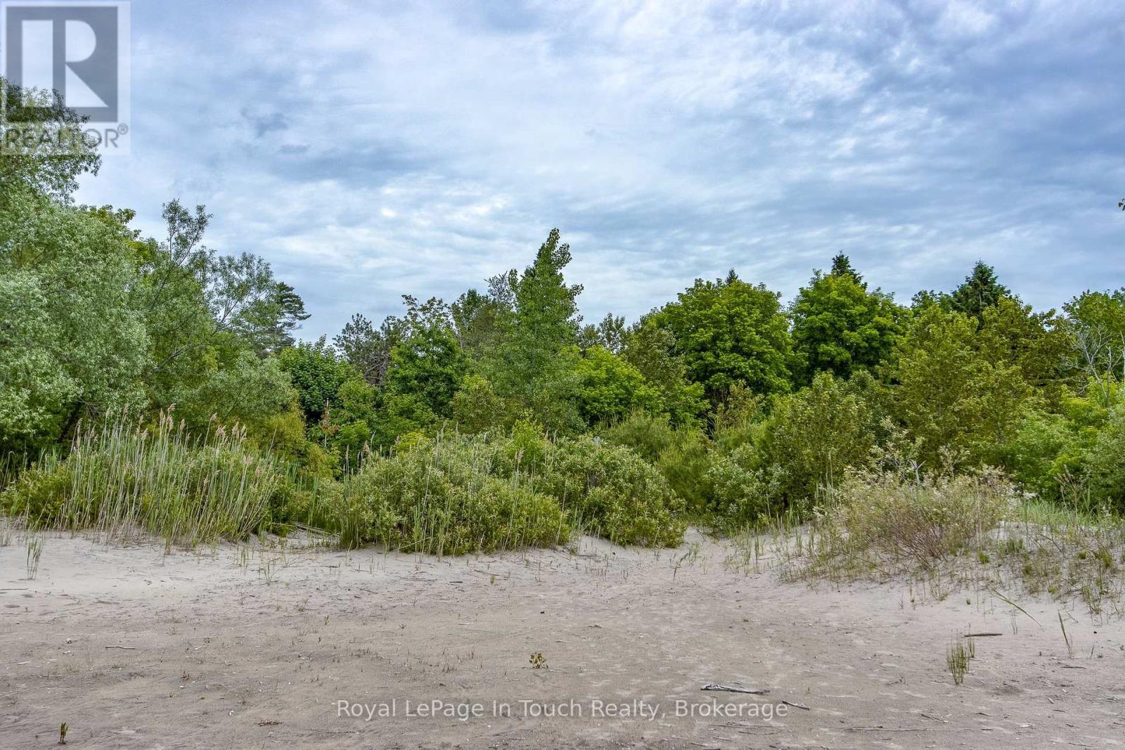 












487 TINY BEACHES ROAD S

,
Tiny,




Ontario
L0L2T0

