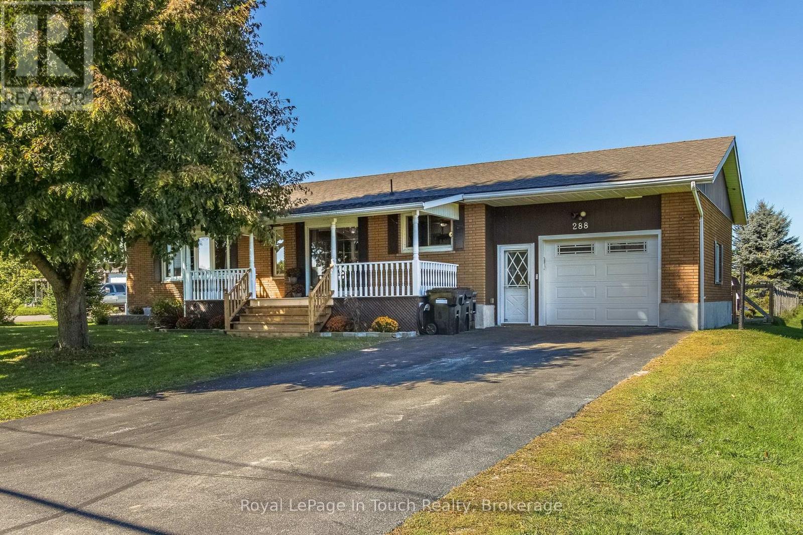 












288 LAFONTAINE ROAD W

,
Tiny (Lafontaine),




Ontario
L9M0H1


