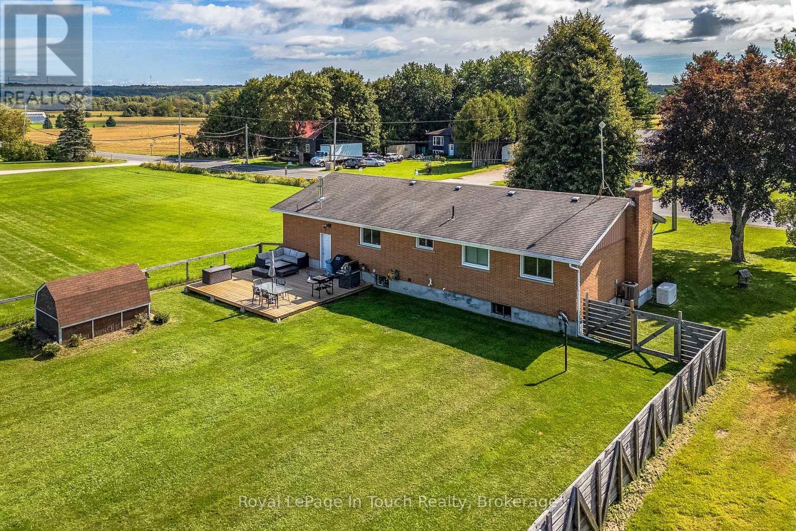 












288 LAFONTAINE ROAD W

,
Tiny (Lafontaine),




Ontario
L9M0H1

