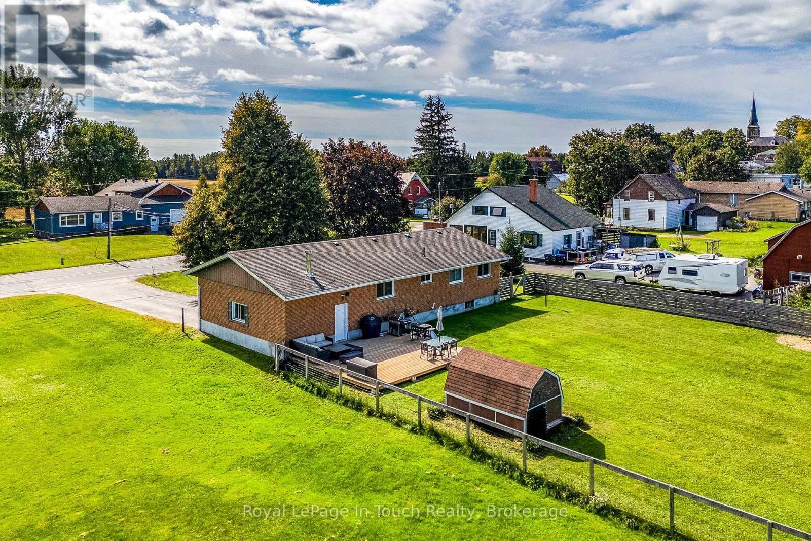 












288 LAFONTAINE ROAD W

,
Tiny (Lafontaine),




Ontario
L9M0H1

