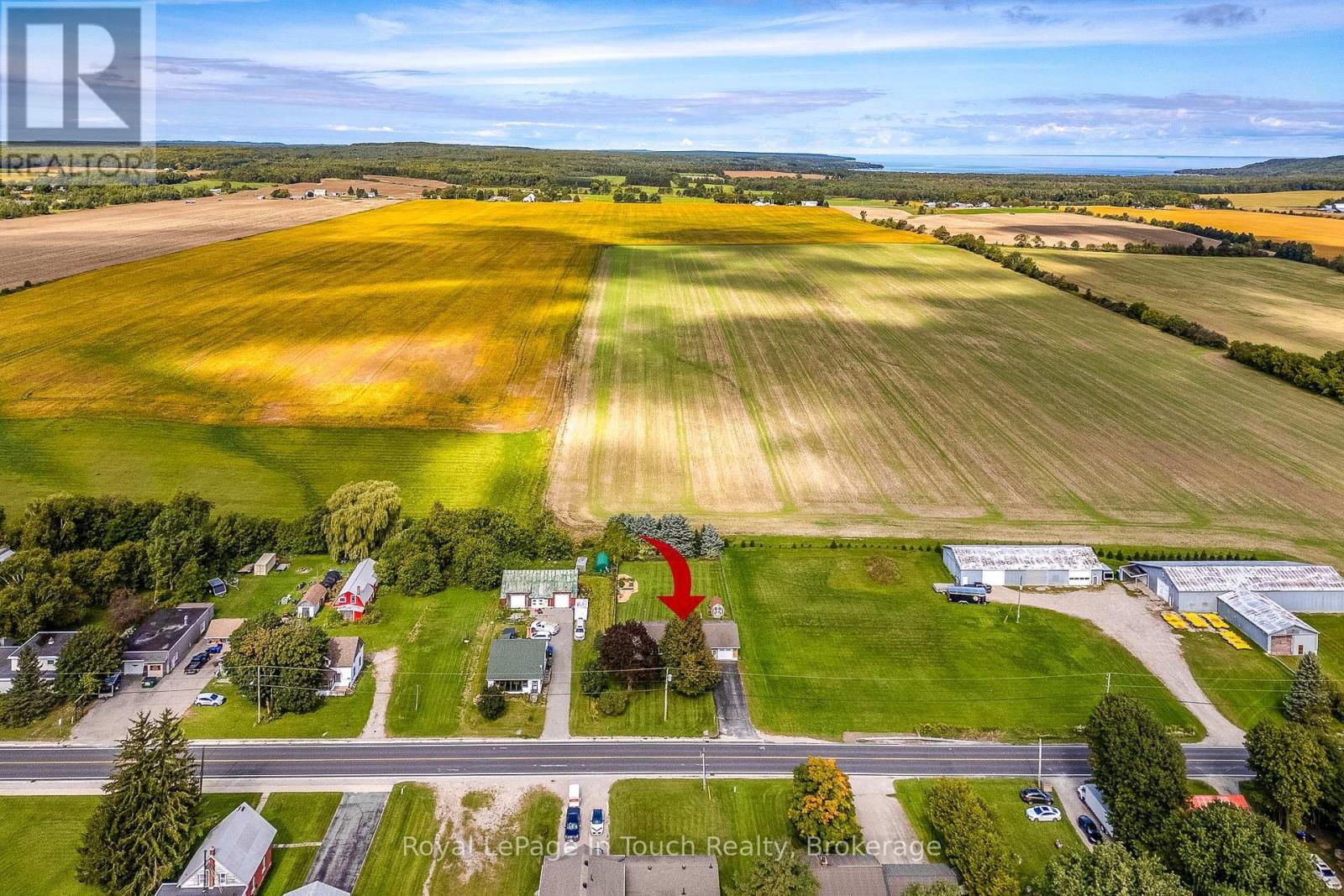 












288 LAFONTAINE ROAD W

,
Tiny (Lafontaine),




Ontario
L9M0H1

