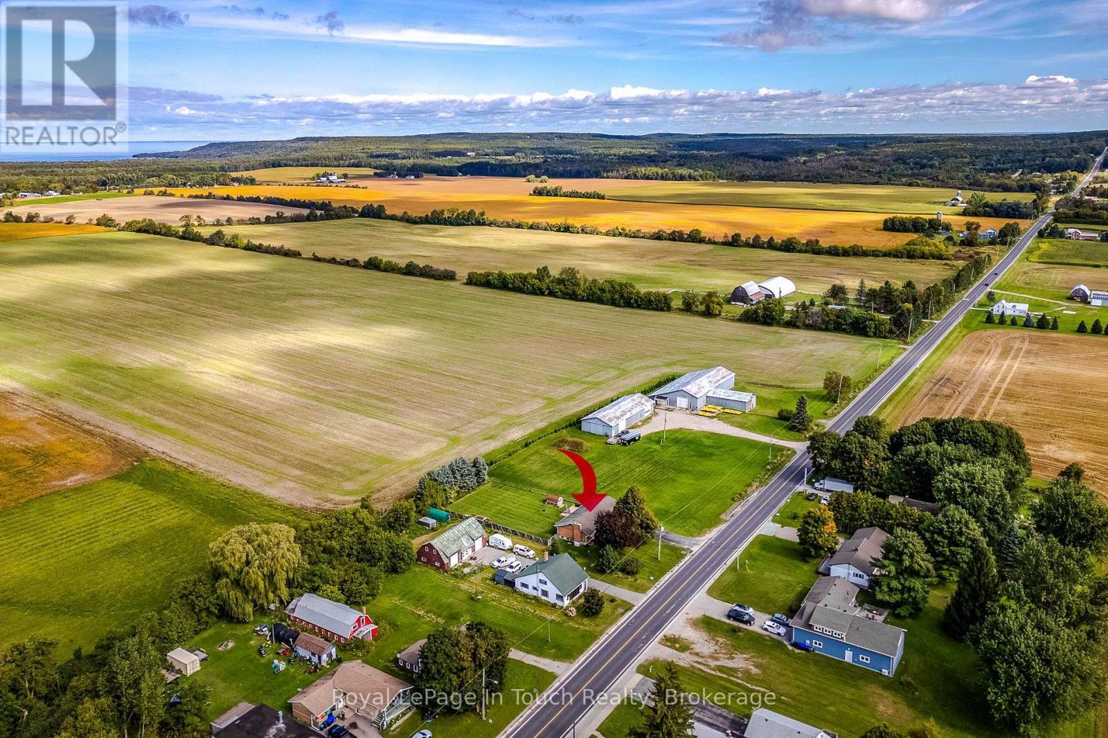 












288 LAFONTAINE ROAD W

,
Tiny (Lafontaine),




Ontario
L9M0H1

