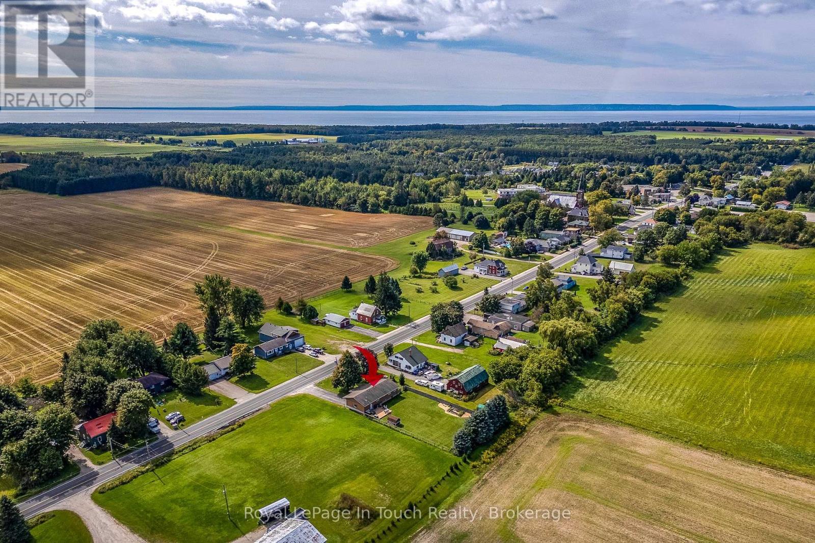 












288 LAFONTAINE ROAD W

,
Tiny (Lafontaine),




Ontario
L9M0H1

