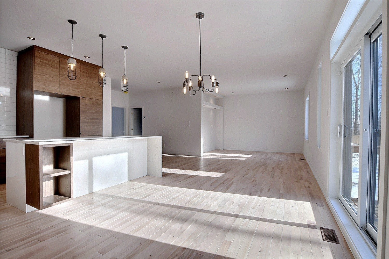 












Rue des Cèdres

,
L'Assomption,




QC
J5W5L3


