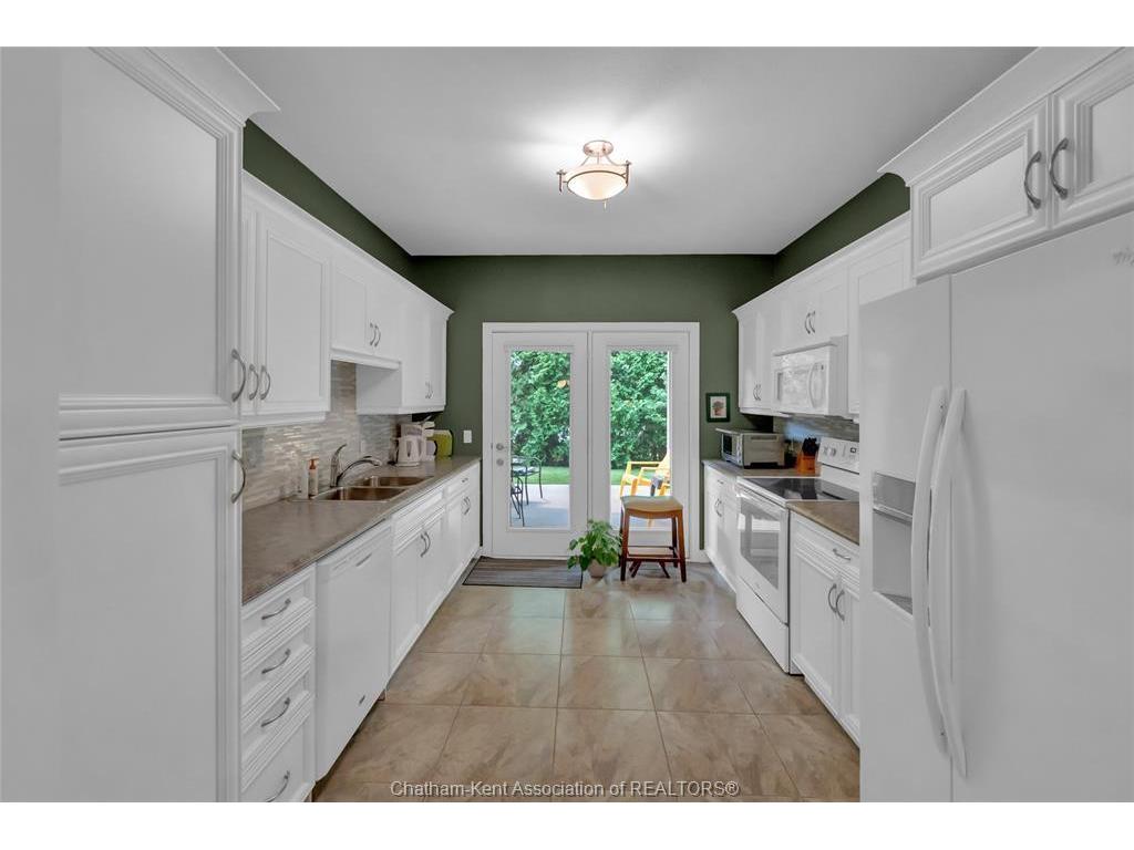 









48


Veranda

Court,
Chatham,




ON
N7L 0B4

