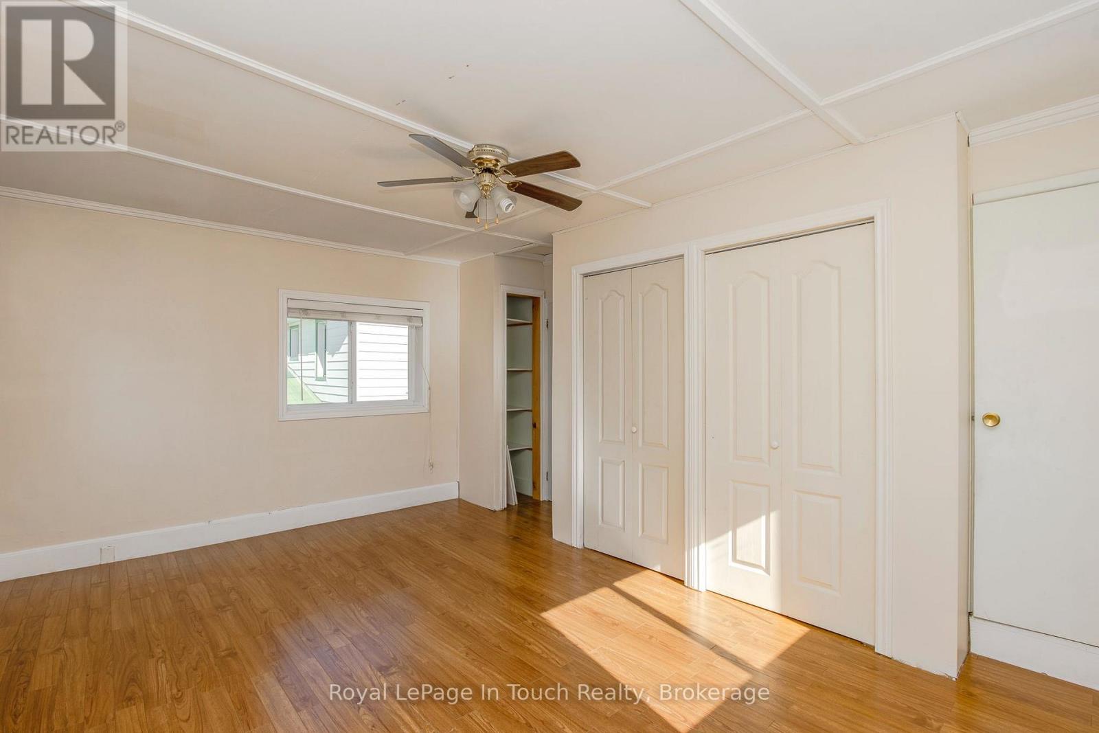 












32 MARIA STREET

,
Penetanguishene,




Ontario
L9M1L7

