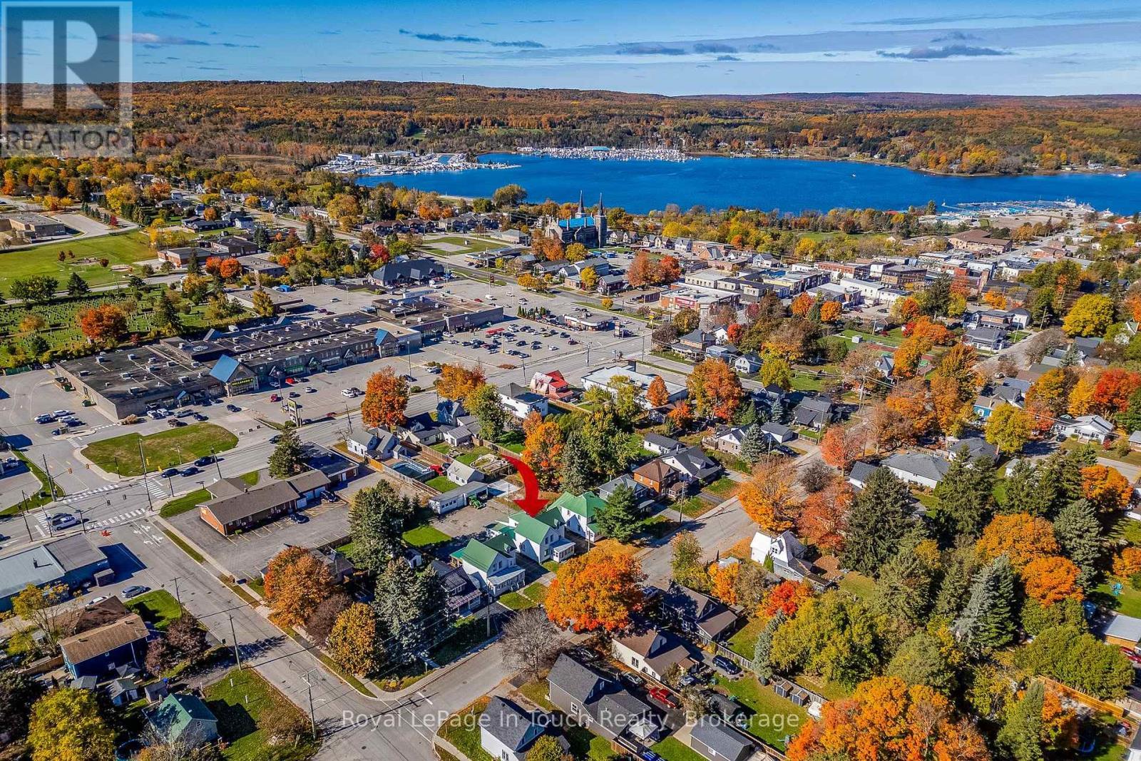 












32 MARIA STREET

,
Penetanguishene,




Ontario
L9M1L7

