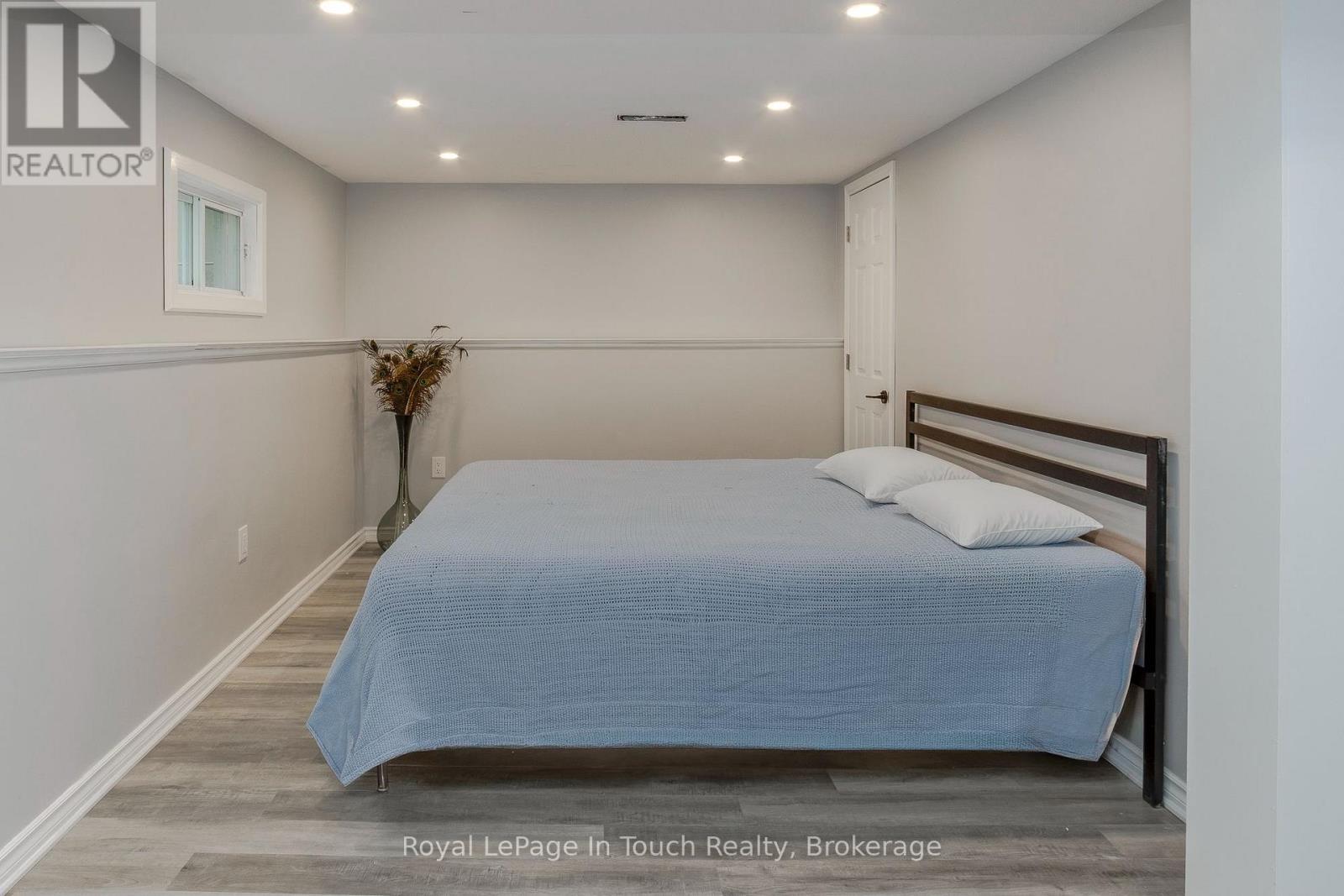 












171 OLIVER DRIVE

,
Tiny,




Ontario
L0L2J0

