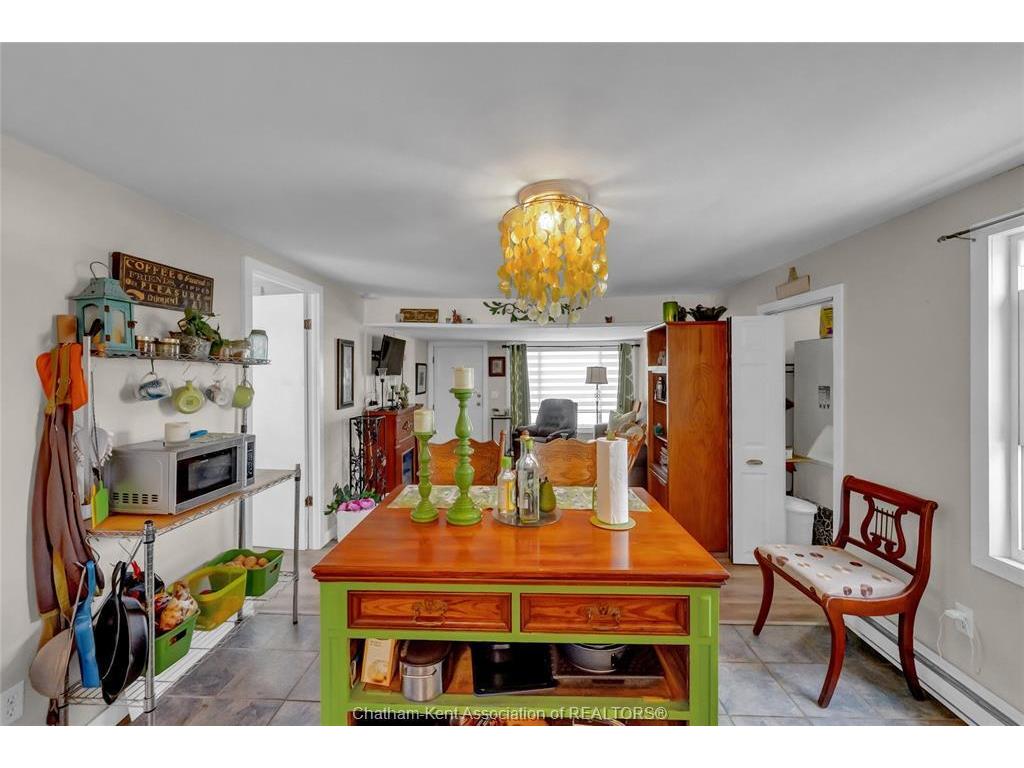 









9


Park

Lane,
Chatham,




ON
N7M 4X9

