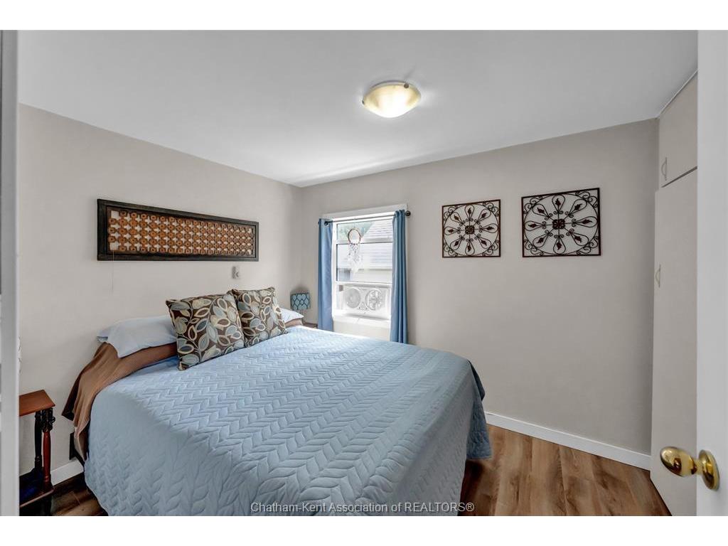 









9


Park

Lane,
Chatham,




ON
N7M 4X9

