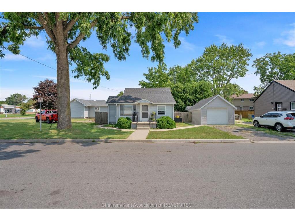 









9


Park

Lane,
Chatham,




ON
N7M 4X9

