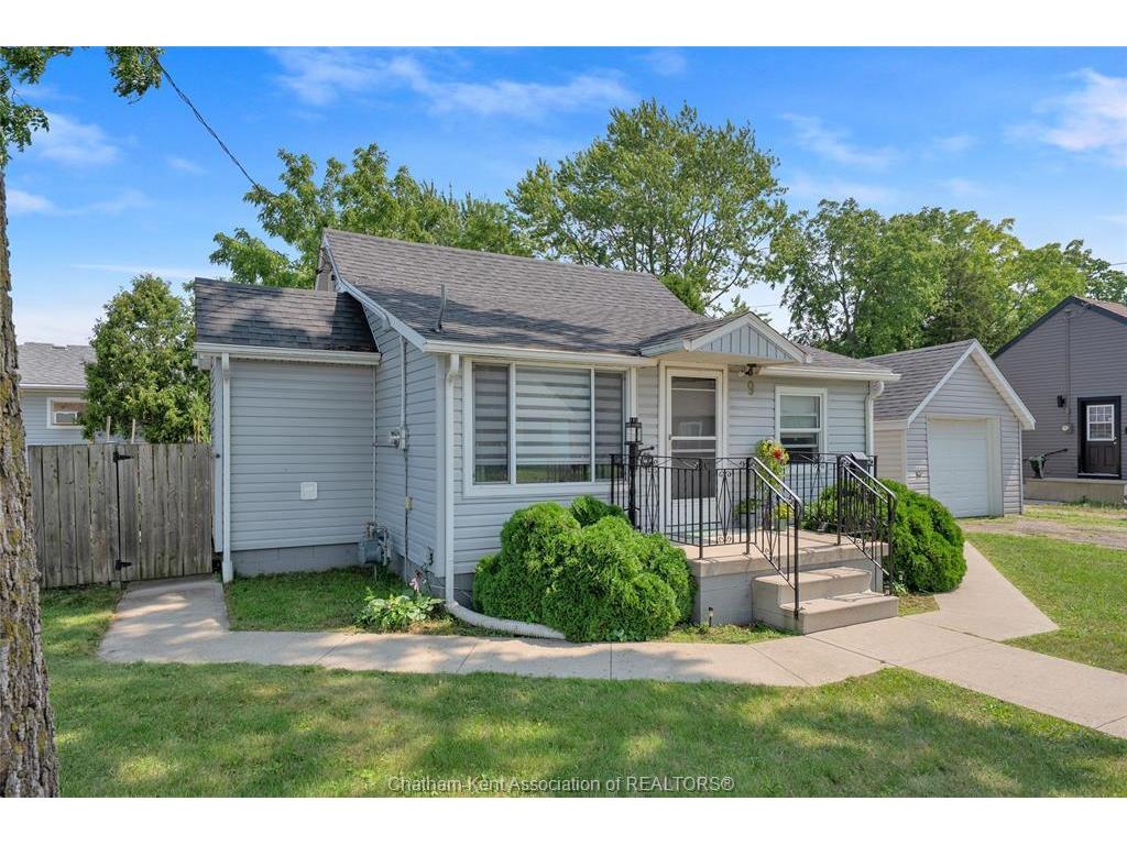 









9


Park

Lane,
Chatham,




ON
N7M 4X9

