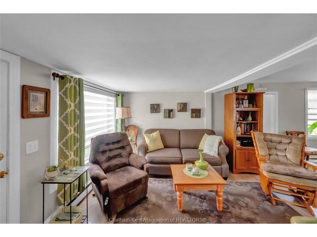 









9


Park

Lane,
Chatham,




ON
N7M 4X9

