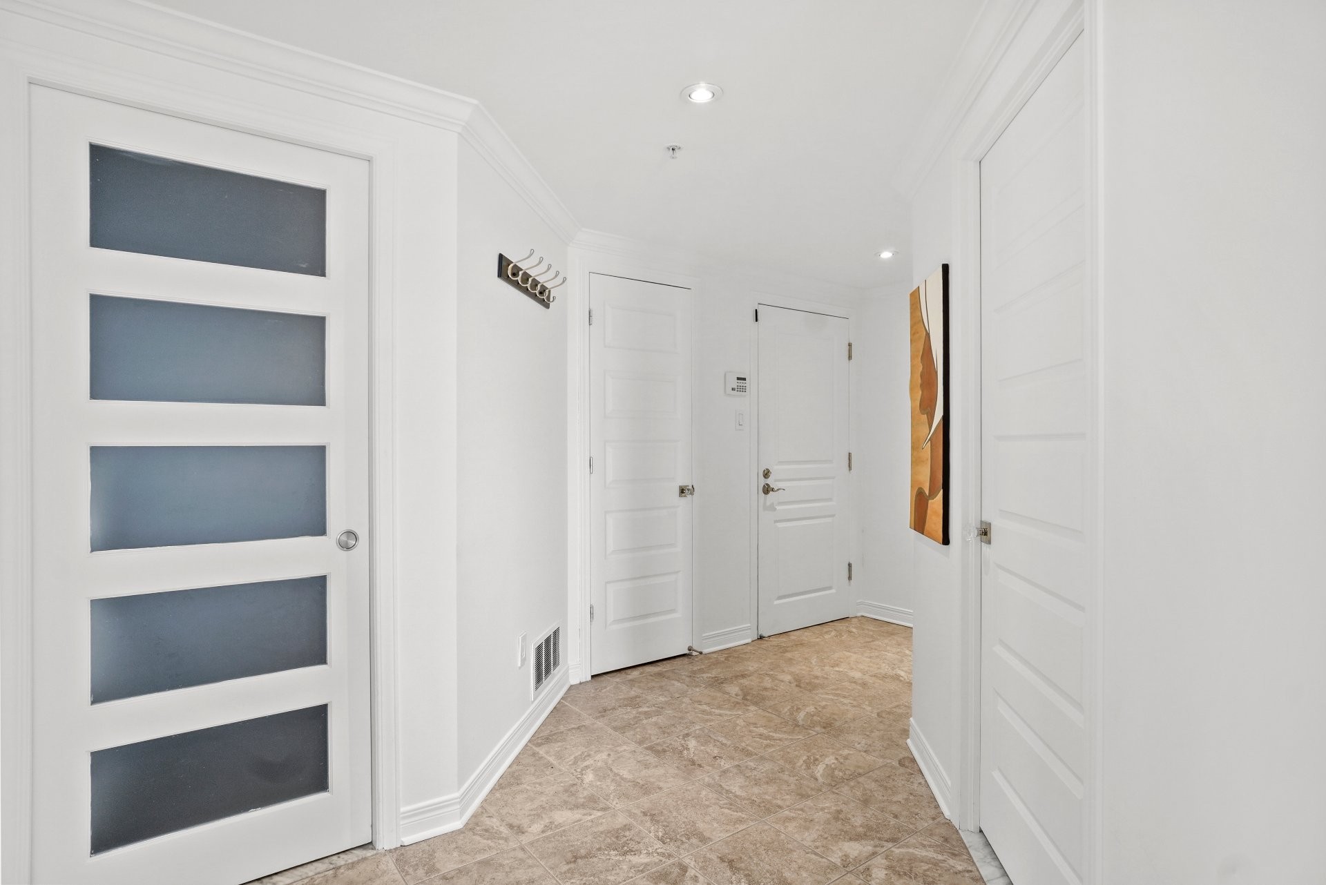 









3865


Boul. de Chenonceau

, 1501,
Laval (Chomedey),




QC
H7T0E1

