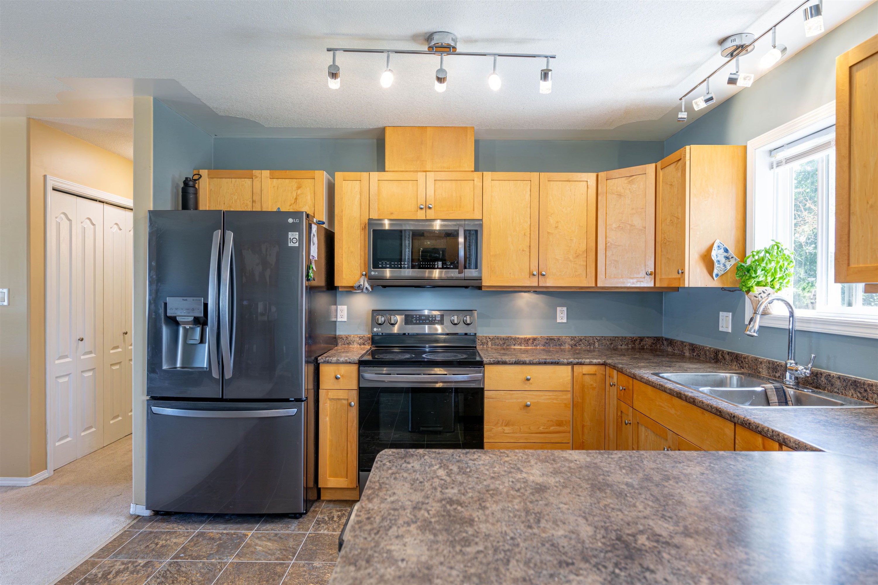 









7764


Dow

Road,
Prince George,




BC
V2N 5N4

