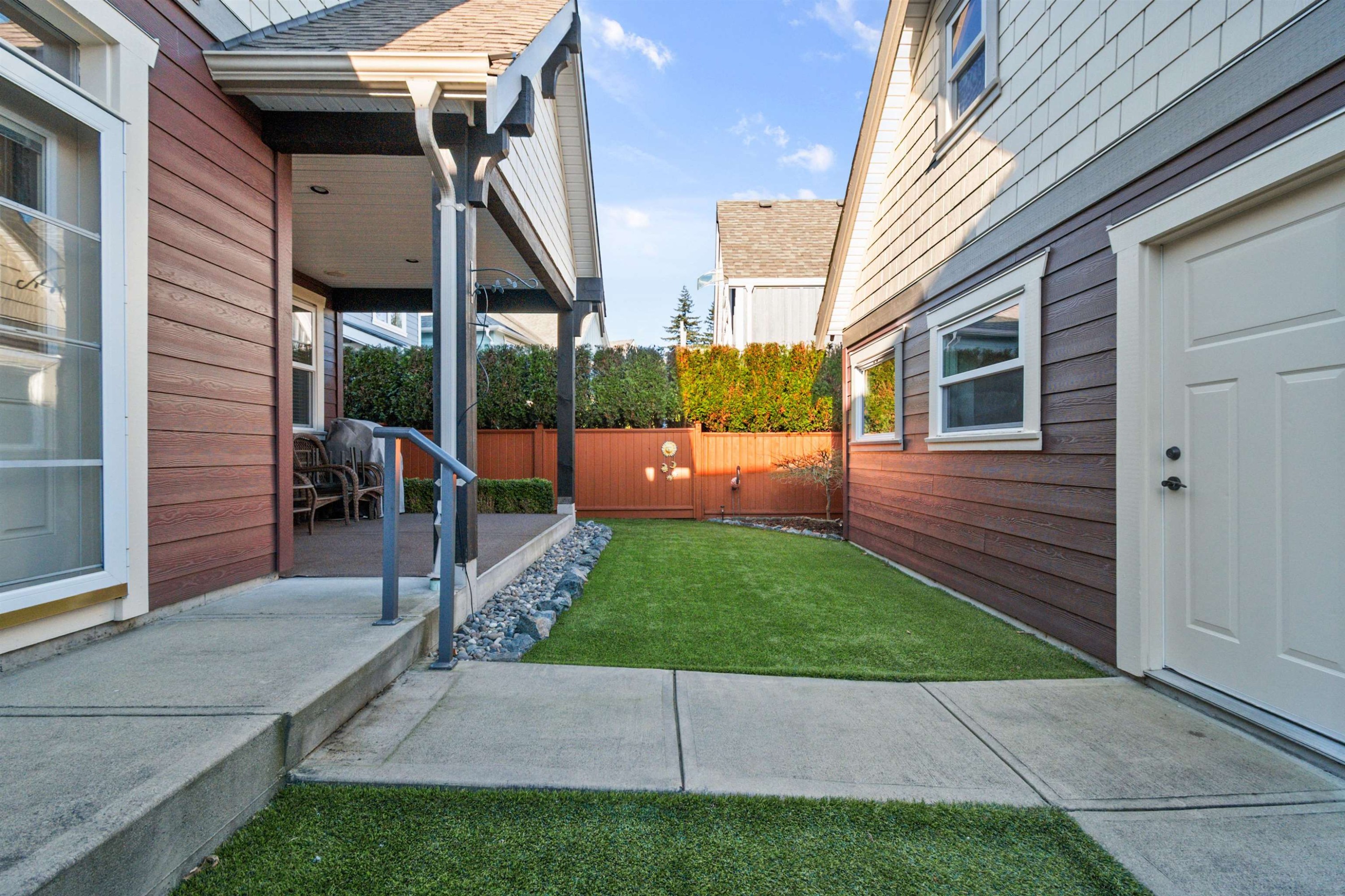 









45218


Nicomen

Crescent,
Chilliwack,




BC
V2R 0R2

