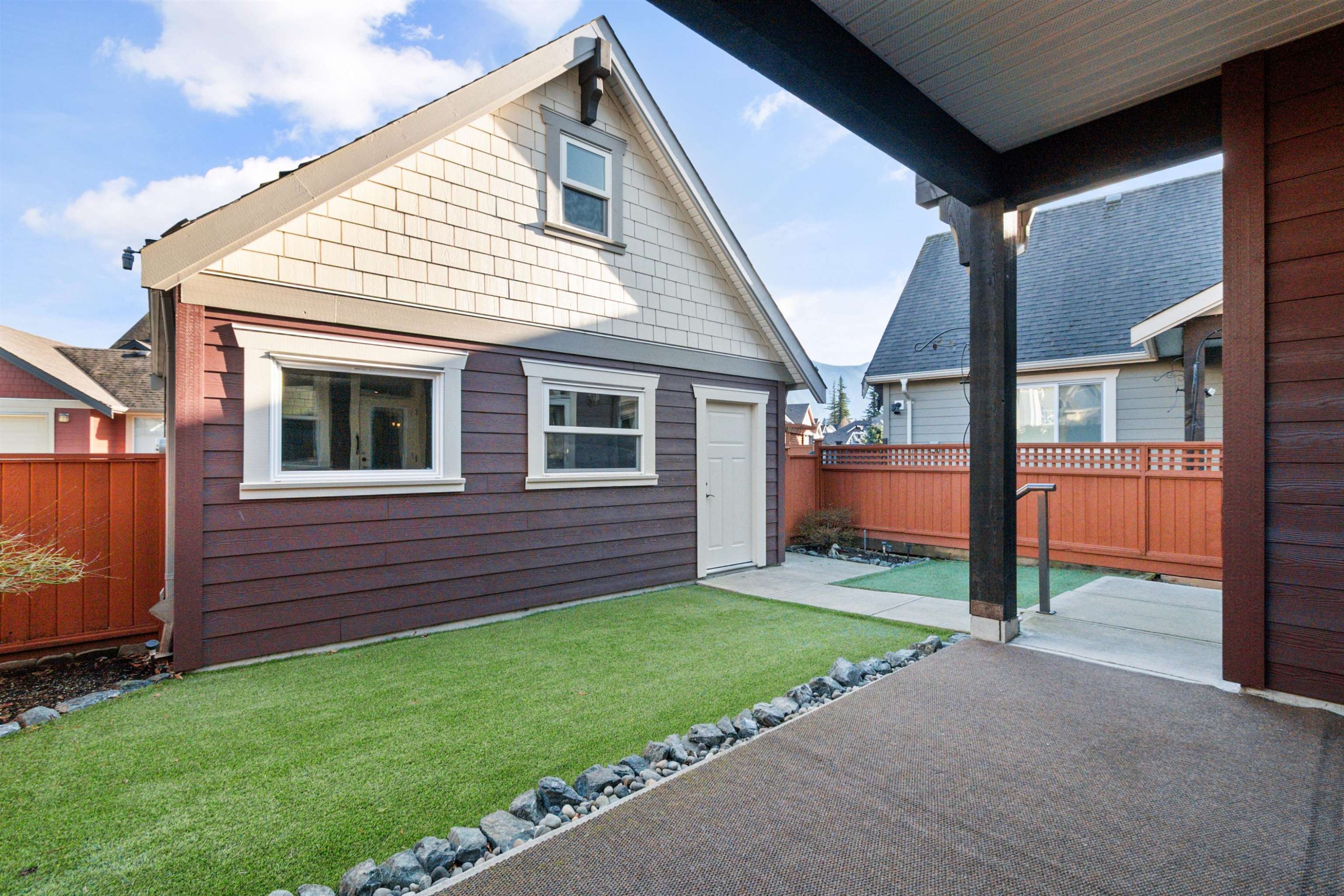 









45218


Nicomen

Crescent,
Chilliwack,




BC
V2R 0R2

