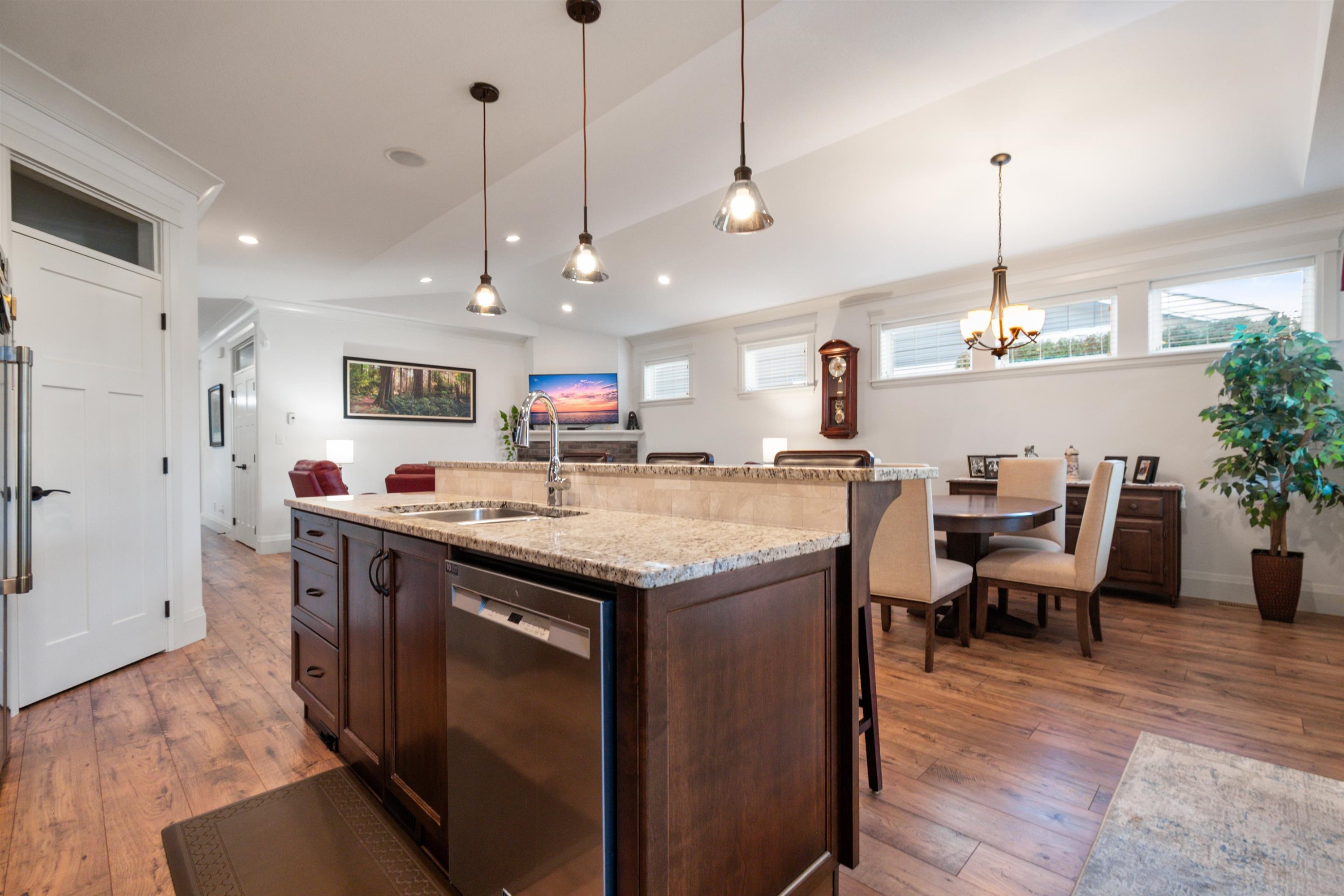 









45218


Nicomen

Crescent,
Chilliwack,




BC
V2R 0R2

