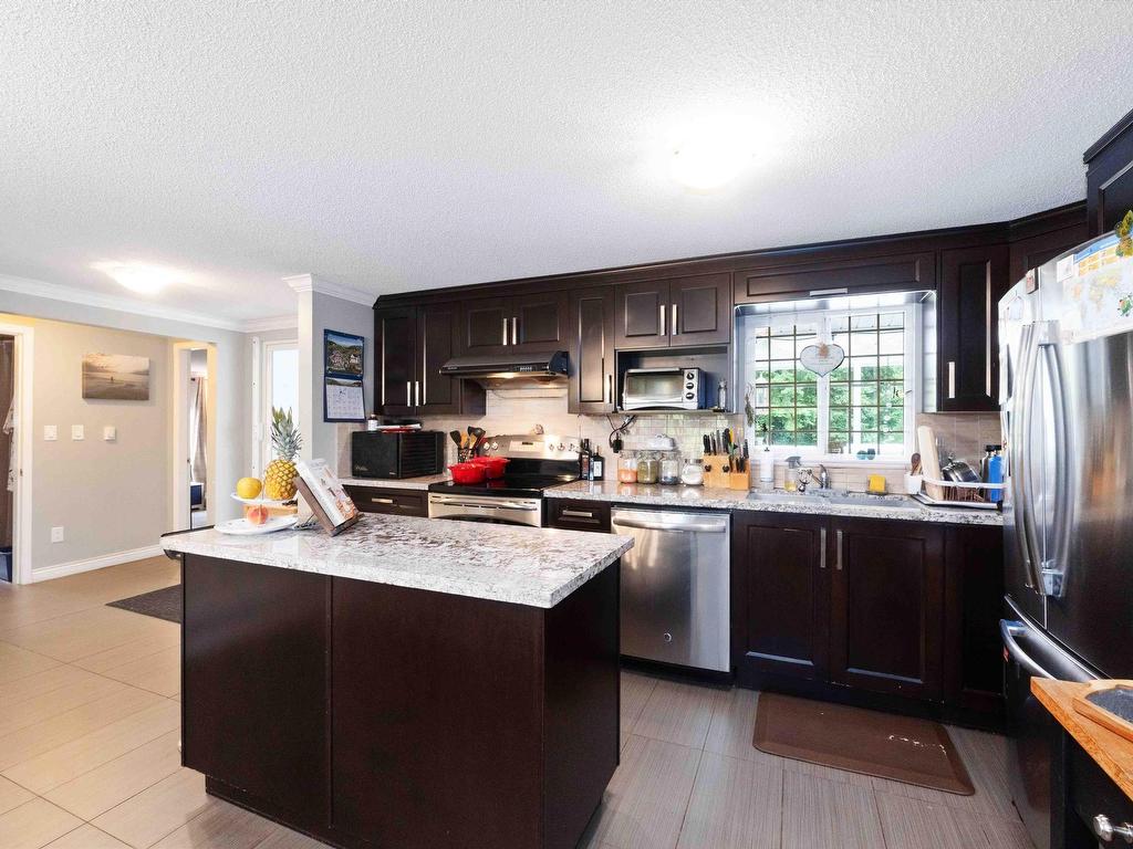 









9703


Dewdney Trunk

Road,
Mission,




BC
V2V 7G5

