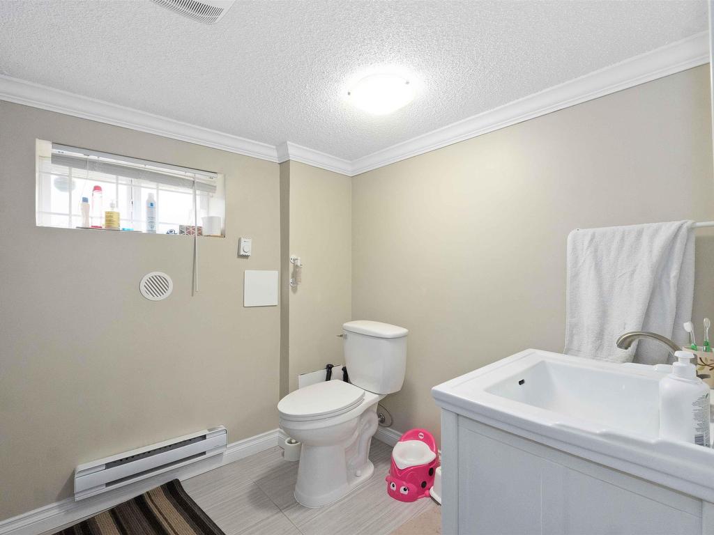 









9703


Dewdney Trunk

Road,
Mission,




BC
V2V 7G5

