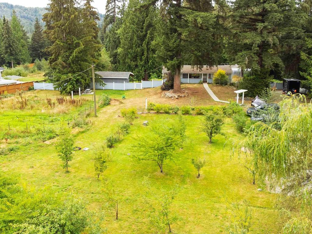 









9703


Dewdney Trunk

Road,
Mission,




BC
V2V 7G5

